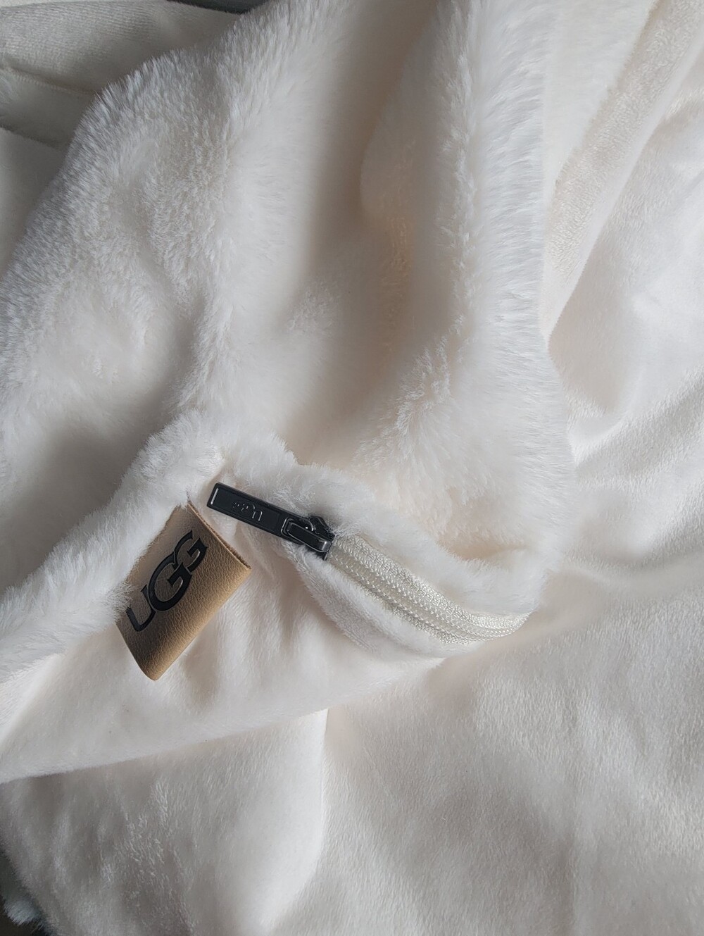 UGG White/cream Plush Body Pillow Cover